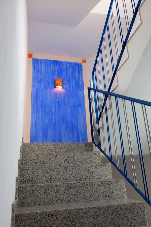 Hotel Carmen Roses Bagian luar foto